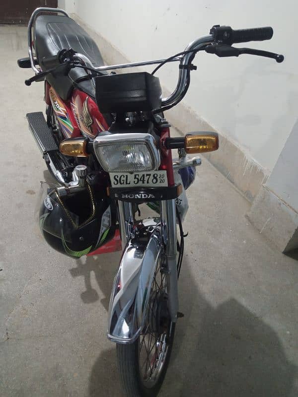 bohat achi bike ha 2no tyre new service install before one month 1