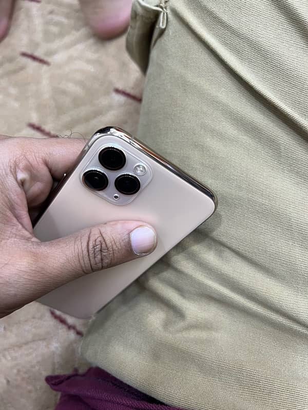 iPhone 11 Pro pta 64GB   0317=40=24=124 2