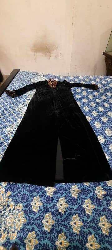 velvet abaya 3