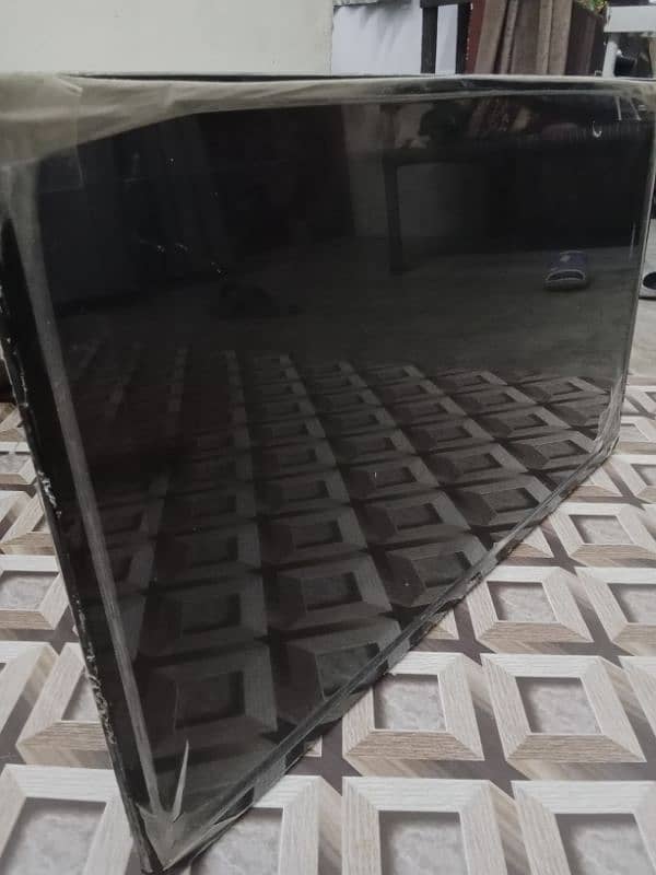 haier 32 inch led screen damage 2