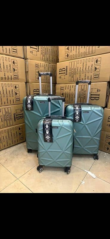 Fiber Luggage - Unbreakable suitcase - 0313/789/6026 1