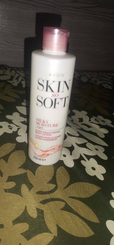 Avon lotion. . body lotion avon international orignal products gauranty 3