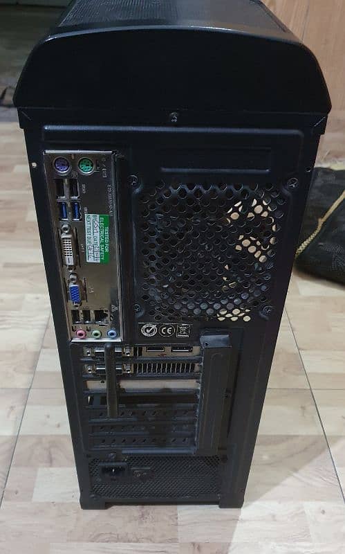 Gaming Pc Desktop Computer, Intel i5 4th gen/ gtx 660/ 16 gb ram 3