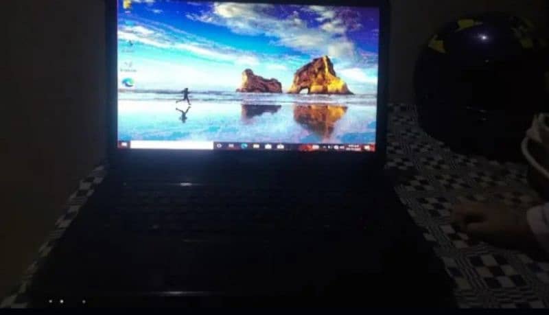 hp core i3 2nd generation 4ram 256gb hard all ok 0