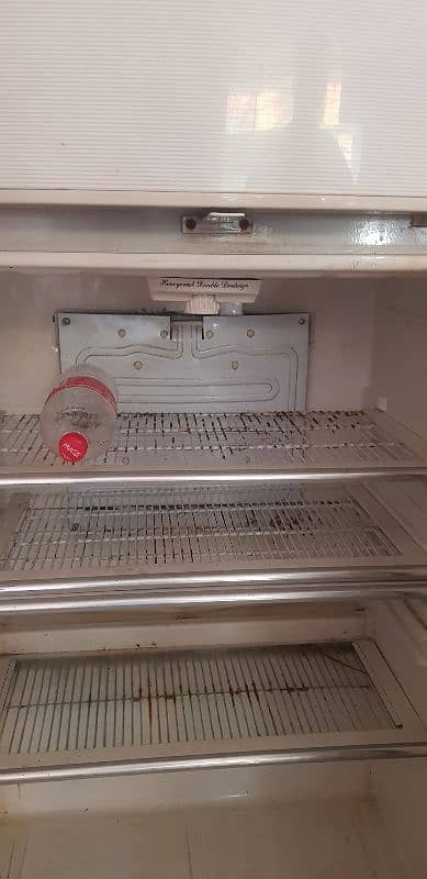 dawlance refrigerator for sale in a very affordable price 4