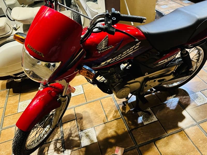 Honda 125 deluxe 2