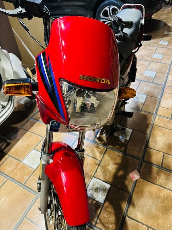 Honda 125 deluxe 9