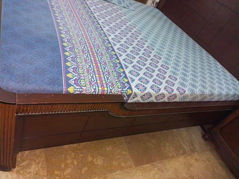 king bed set for sale like new condition 2