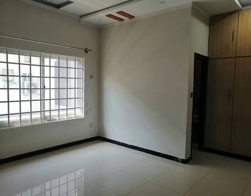 12 marla uper portion for rent in media town 1