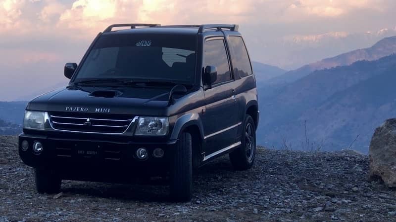 Mini Pajero 2003 uplifted to 2012 model. 660cc turbo AUTOMATIC, 4x4. 13