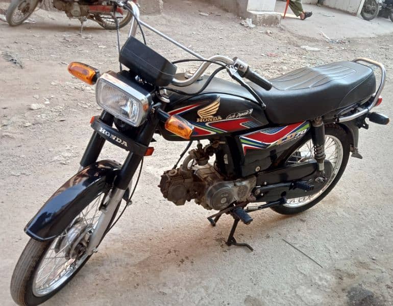 Honda CD 70cc 2018 5