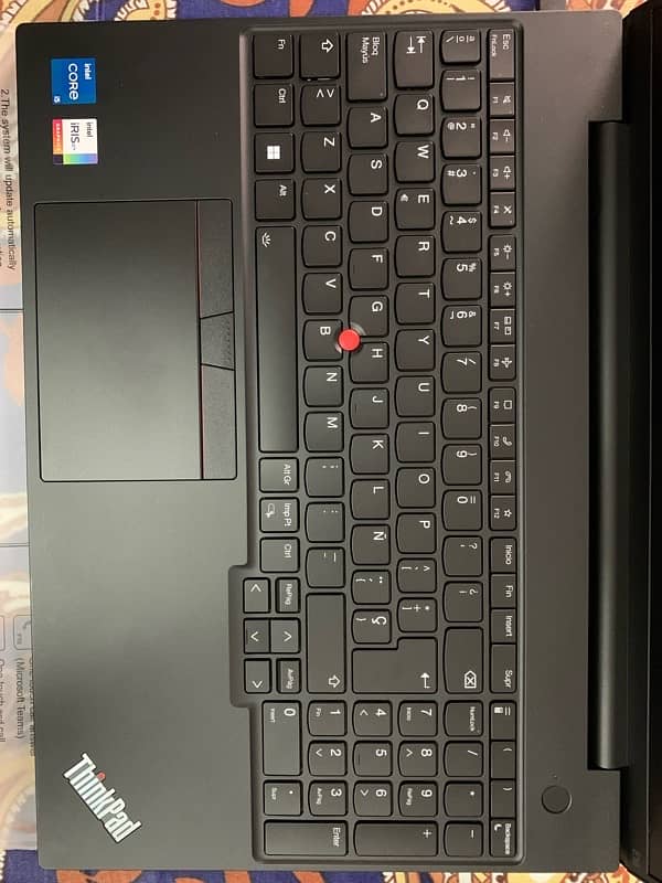 LENOVO THINKPAD CORE I5 E16 9