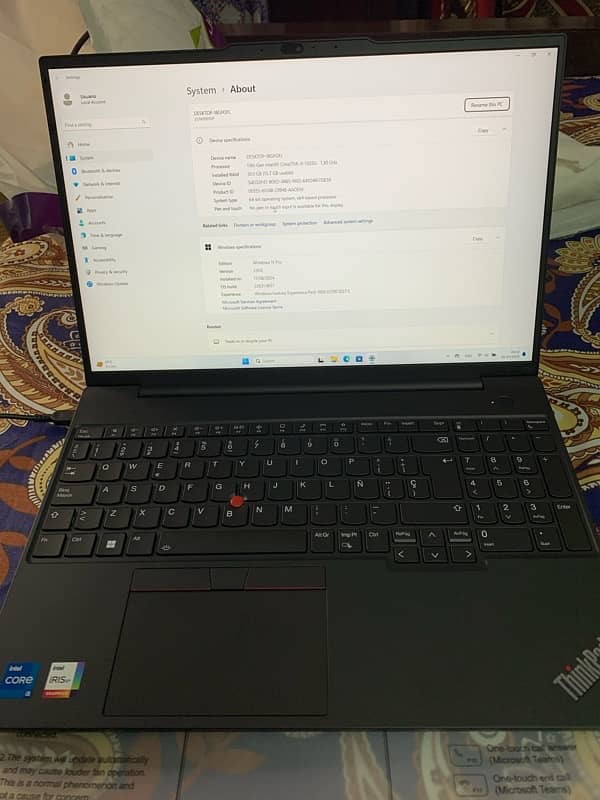 LENOVO THINKPAD CORE I5 E16 11