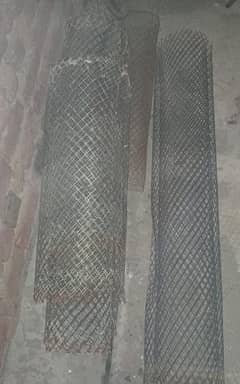 Small Cage aur Cage Jaali