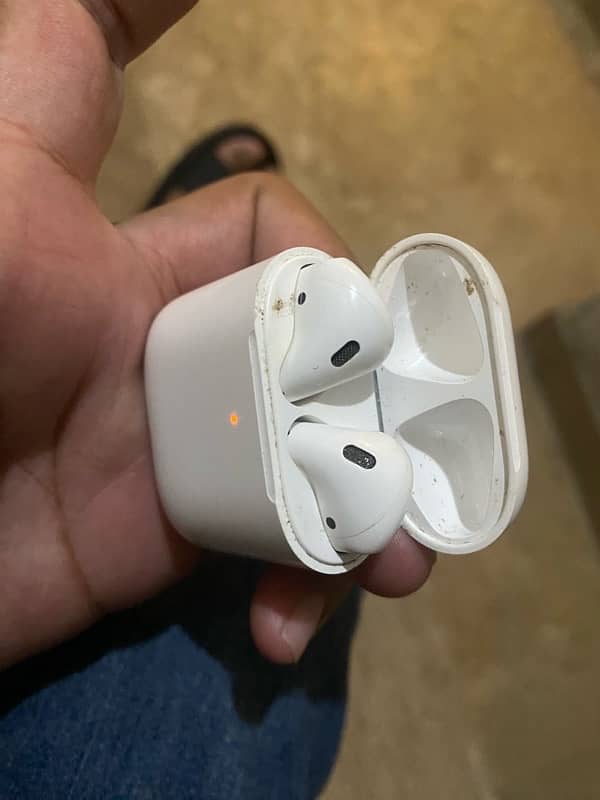 Apple Airpods generation 2, Original 3