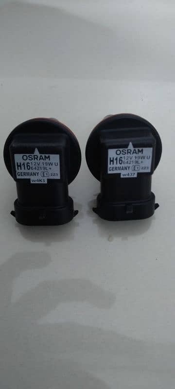 OSRAM Car Bulb H16 3