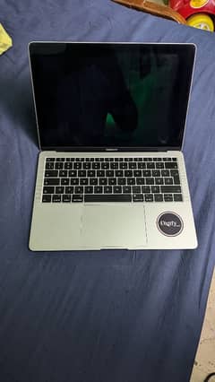 MacBook Air 2019 urgent sell