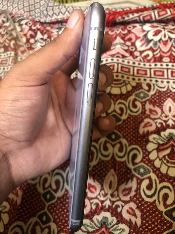 iPhone 11 non pta 64 GB battery 75 exchange possible with good mobiles 3