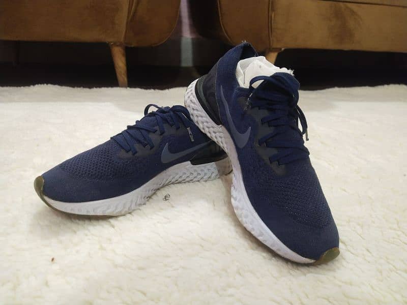 nike shoes size 8 (original) 0