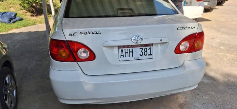 Toyota Corolla SE Saloon 1.6 2005 18