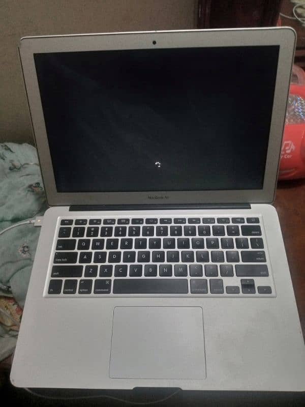 MacBook Air 2017 a1466 2