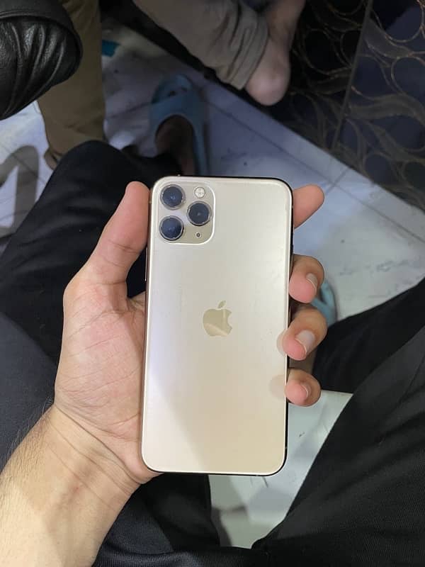 iPHONE 11 PRO FACTORY UNLOCKED 3