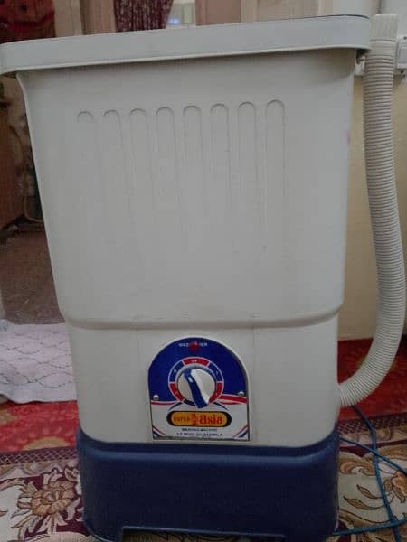 baby washing machine 10 by 10 condition 3