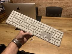 Apple Keyboard with Numpad - Slim