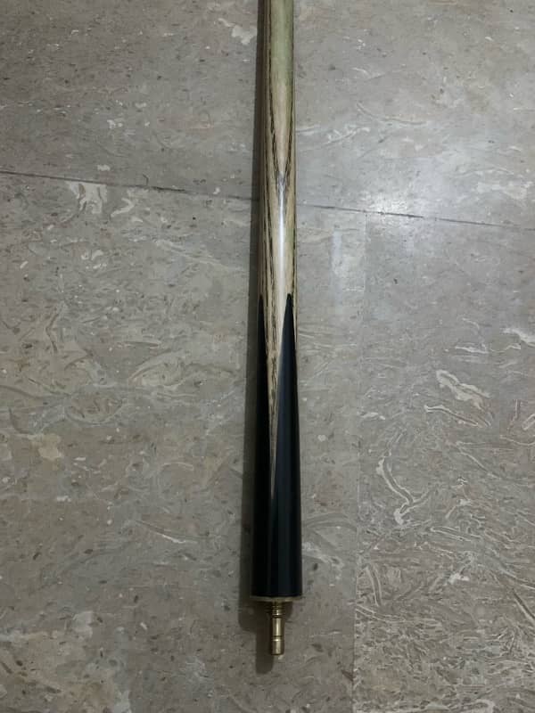 KS SNOOKER CUE 2