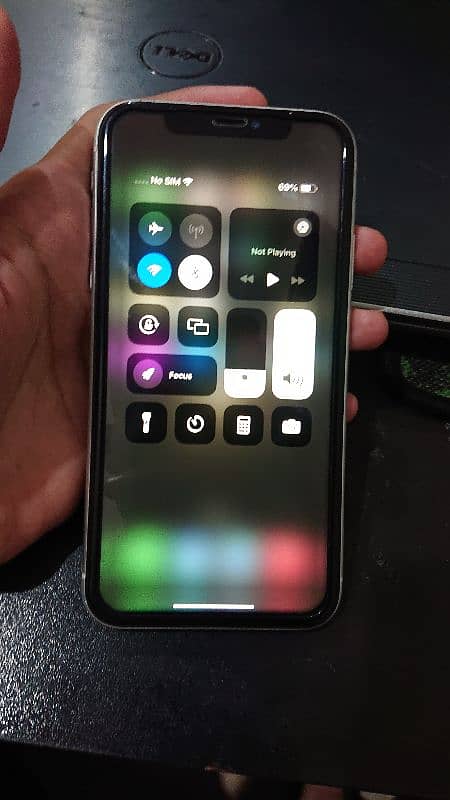 iPHONE Xr 5