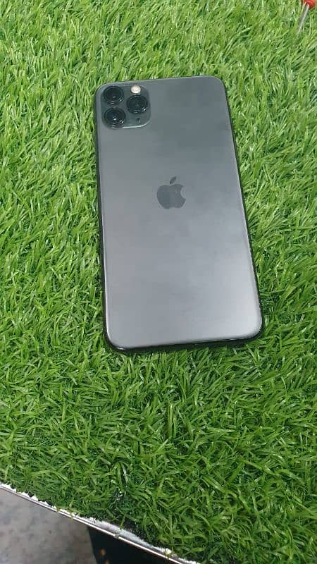 I phone 11 pro max 1