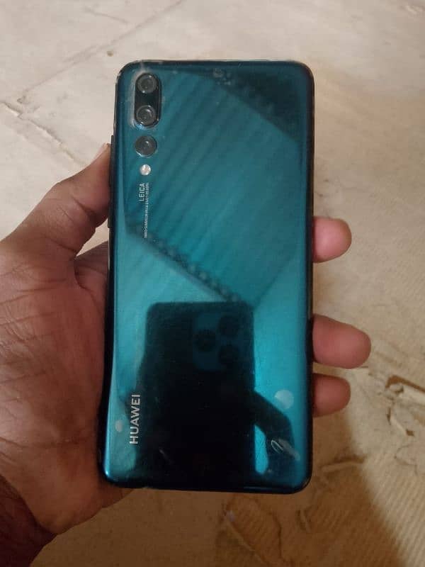 Huawei p20 pro official Pat 6gb128 1