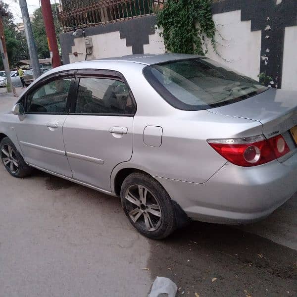 Honda City IDSI 2007 auto  urgent sale 2