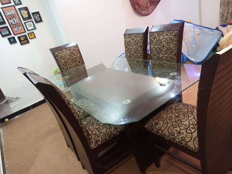 6 seater dining table 2