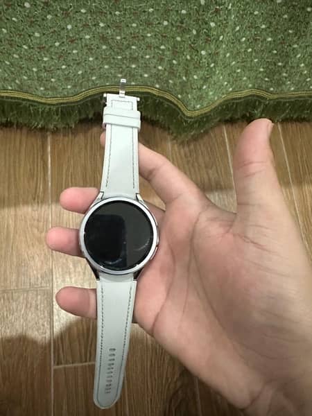 Samsung Watch 6 Classic 47mm New condition with Box Charger 6