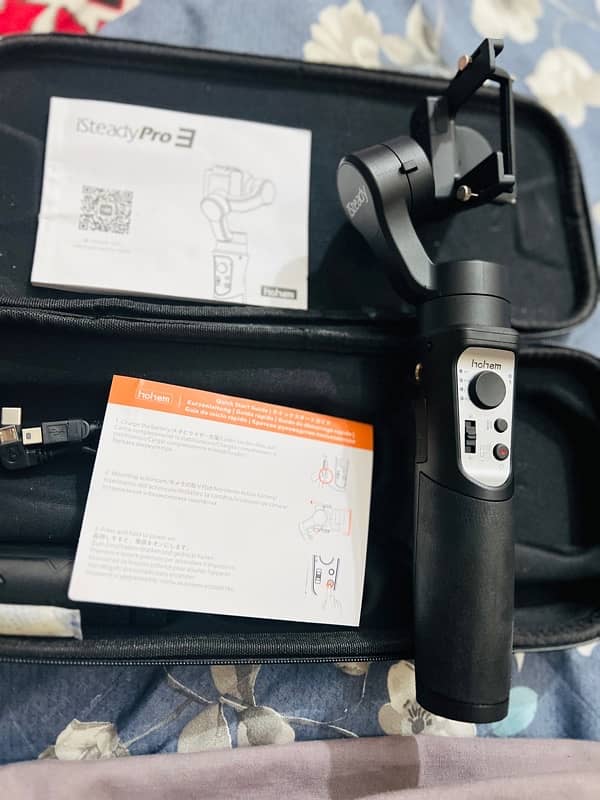 Hohem iSteady Pro 3 Splash Proof 3-Axis Handheld Action Camera Gimbal. 4