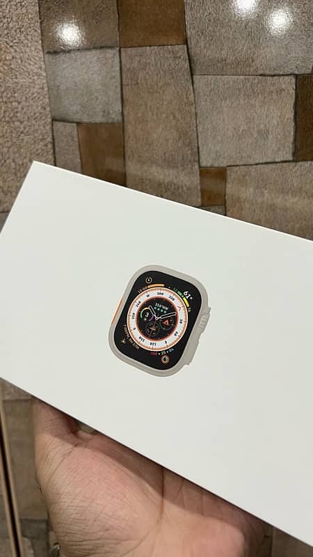 Apple Watch Ultra 1 complete box 0