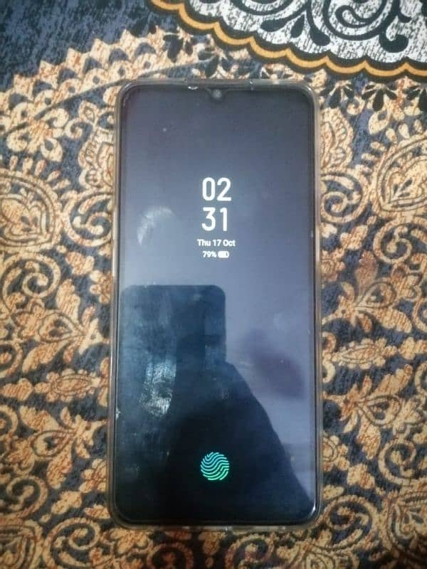 am selling my oppo f15 1