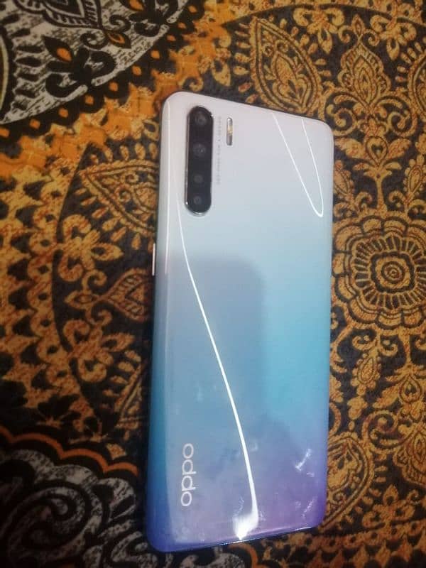 am selling my oppo f15 5