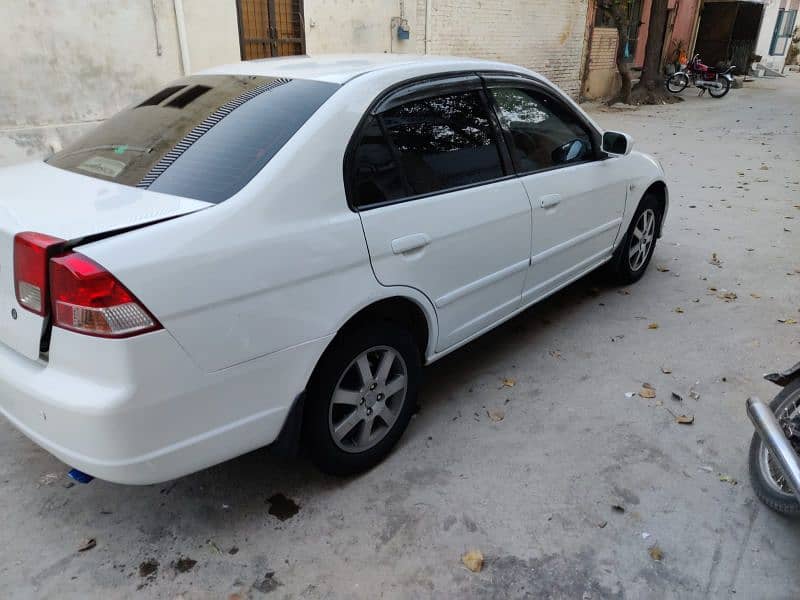 Honda Civic EXi 2005 10