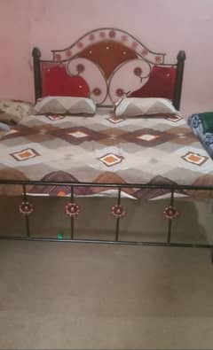 used iron doubel bed with metres from sele goood candition