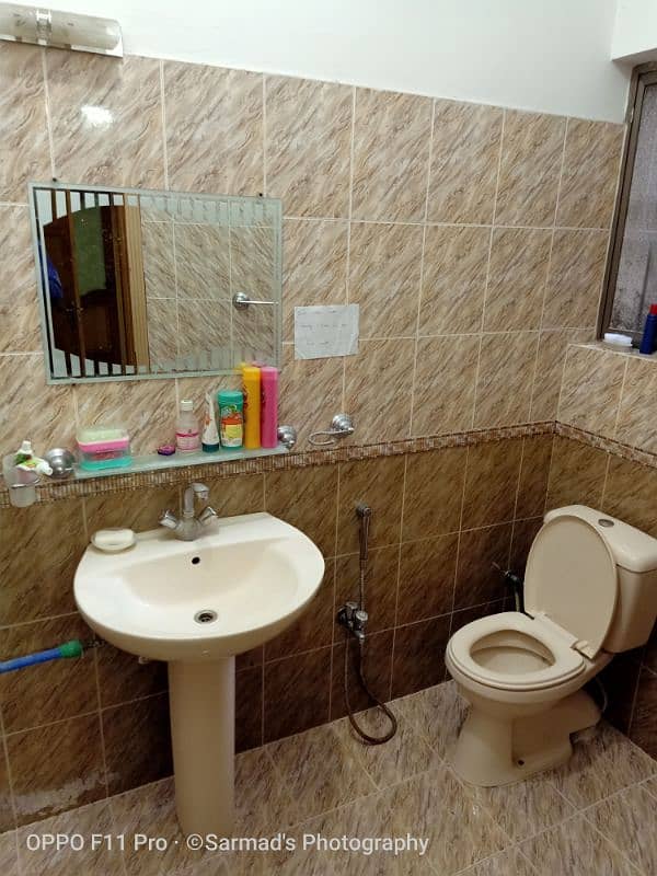 Seat available in Two seater Room with Attached washroom for Girls 4