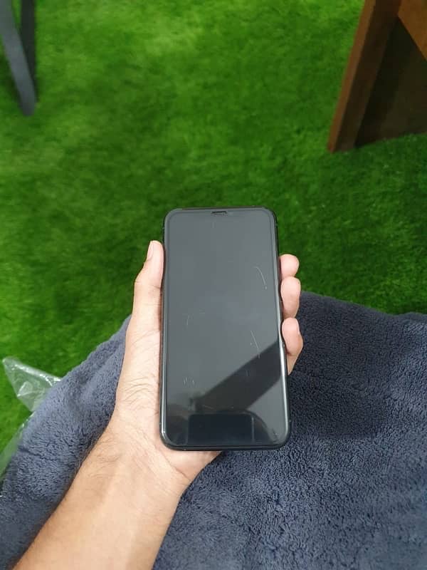 Iphone 11 pro 1