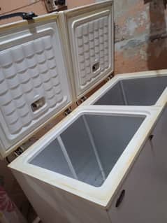 double door freezer urgently sale