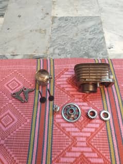 Honda 125 engine parts