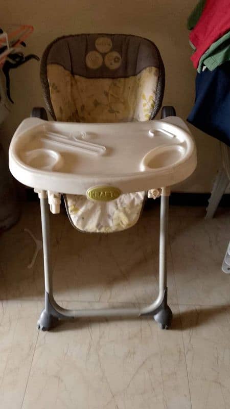 high chair 0