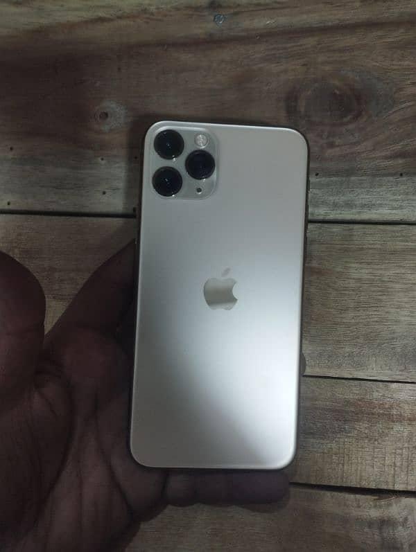 iPhone 11 pro 64gb factory unlock 81 bettery health 1