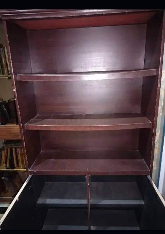 Books wardrobe 2