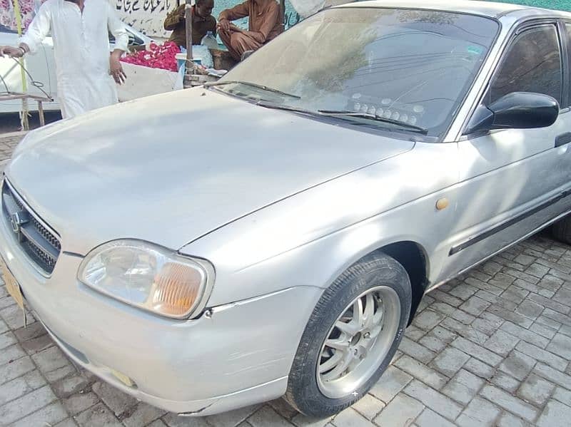 Suzuki Baleno 2004 1