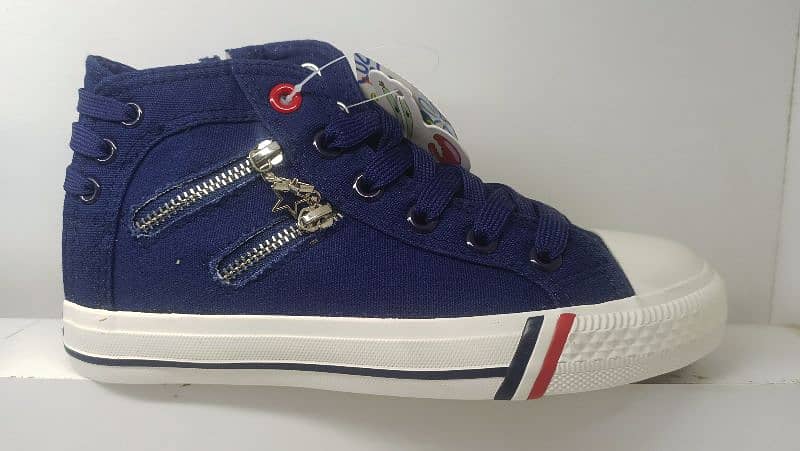 canvas shoes 3